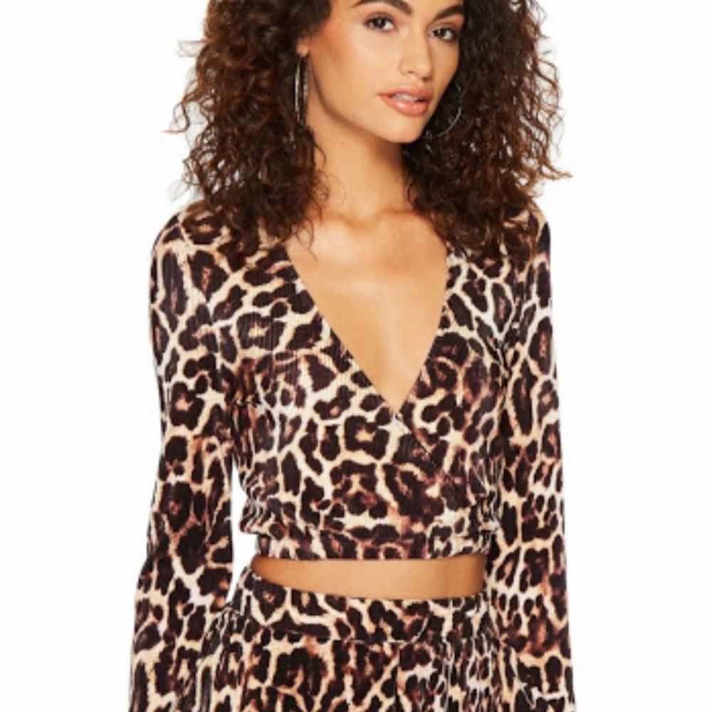 Show Me Your MuMu Donovan Top